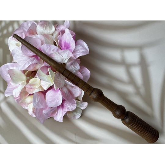 Baguette de chêne marron